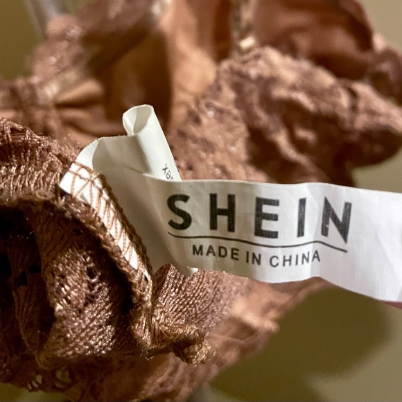 Shein lace camisole.  Size large - Picture 5 of 6